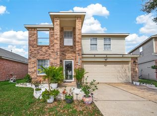 8907 Rainesville Ln, Houston, TX 77075