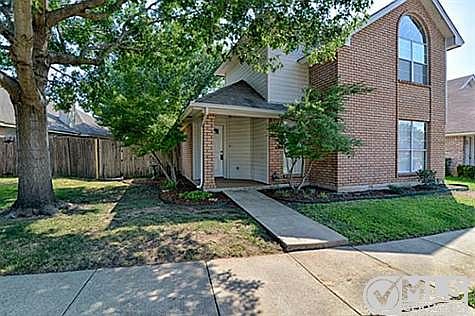 2nd image of 838 Greenridge Dr