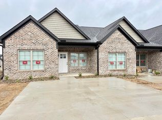 838 Ridgewood Dr UNIT 4, Berea, KY 40403