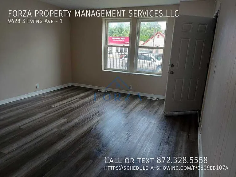 9628 S Ewing Ave #1 — Photo 3