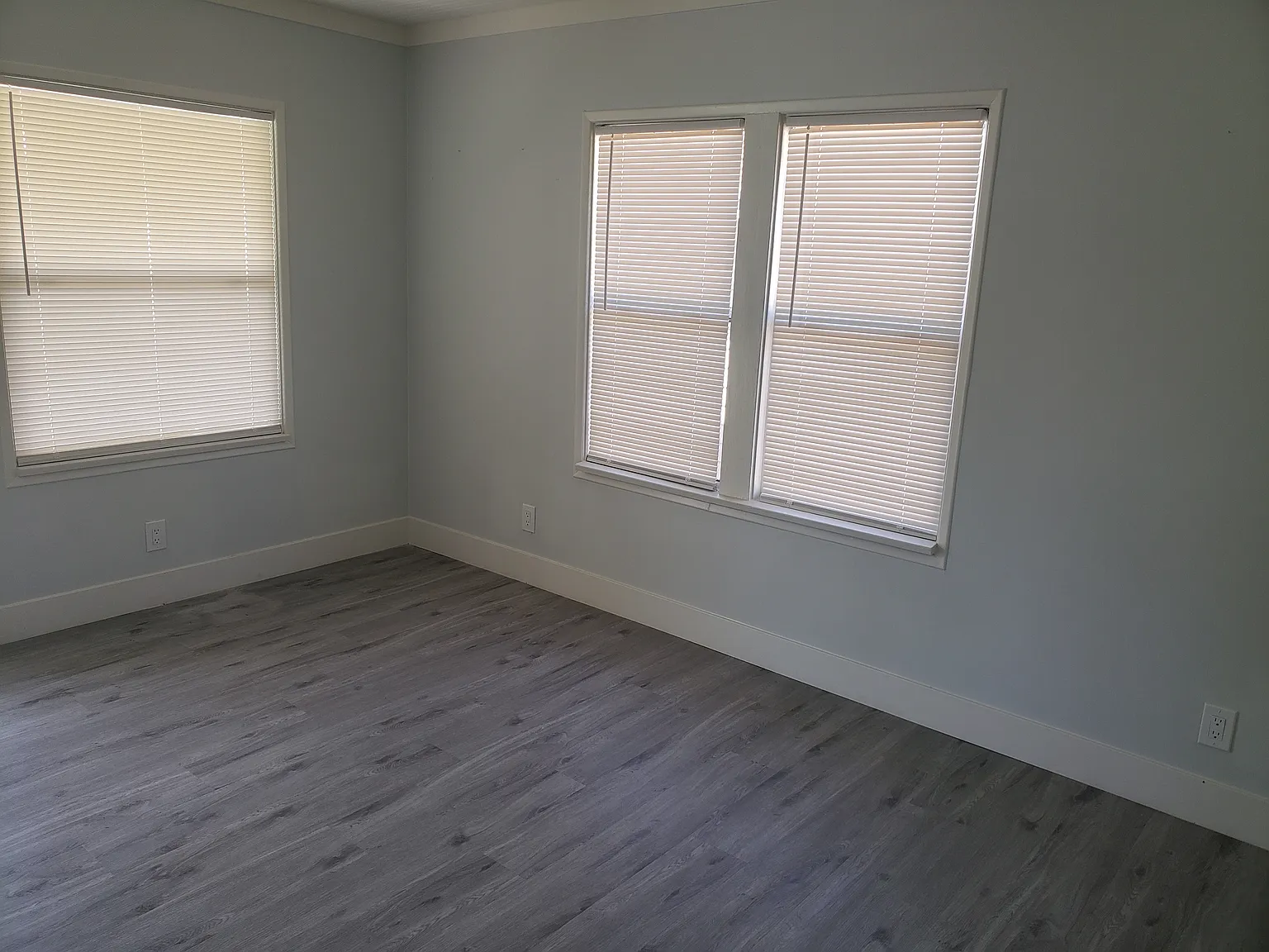 1 bed, 400 sqft, $1,875 — Photo 3