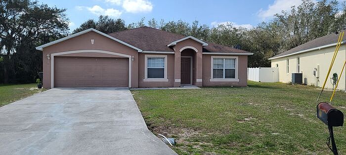 1st image of 1408 Hillsborough Way