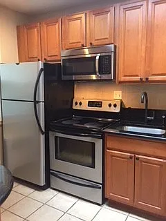 7219 Flower Ave #7 — Photo 8
