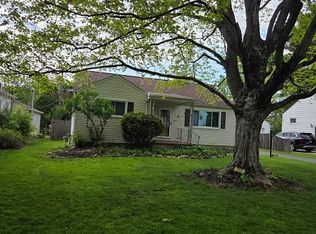 205 Shull Ave, Gahanna, OH 43230
