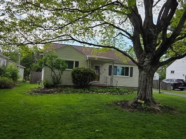 205 Shull Ave, Gahanna, OH 43230
