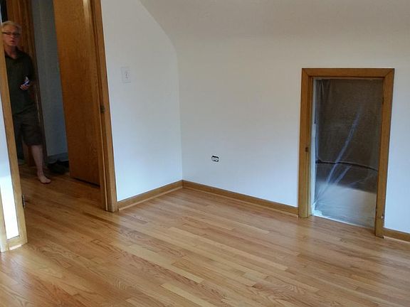 5th image of 5834 N Nagle Ave Fl 2nd
