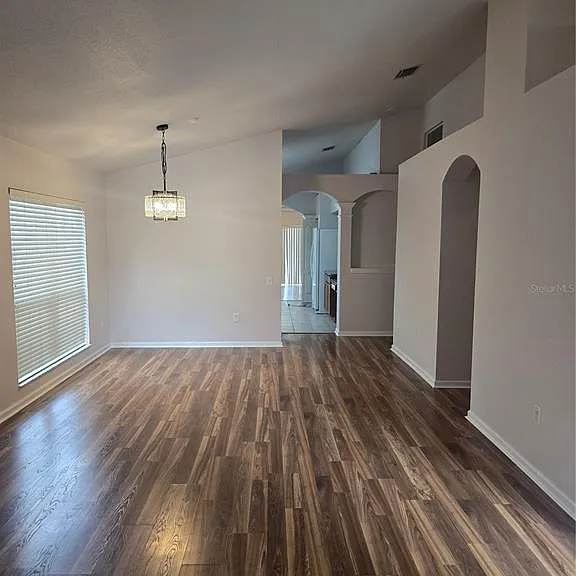 31125 Hannigan Pl — Photo 2