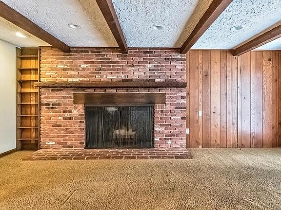 5th image of 4226 Timberlane Dr