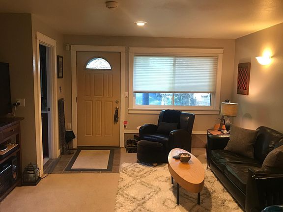 5th image of 22708 NE 11th Pl #B