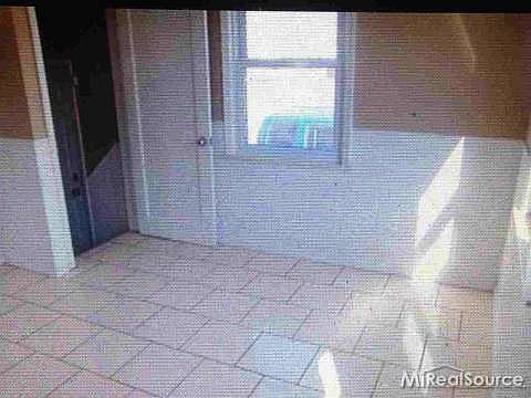 5th image of 20870 Blackmar Ave