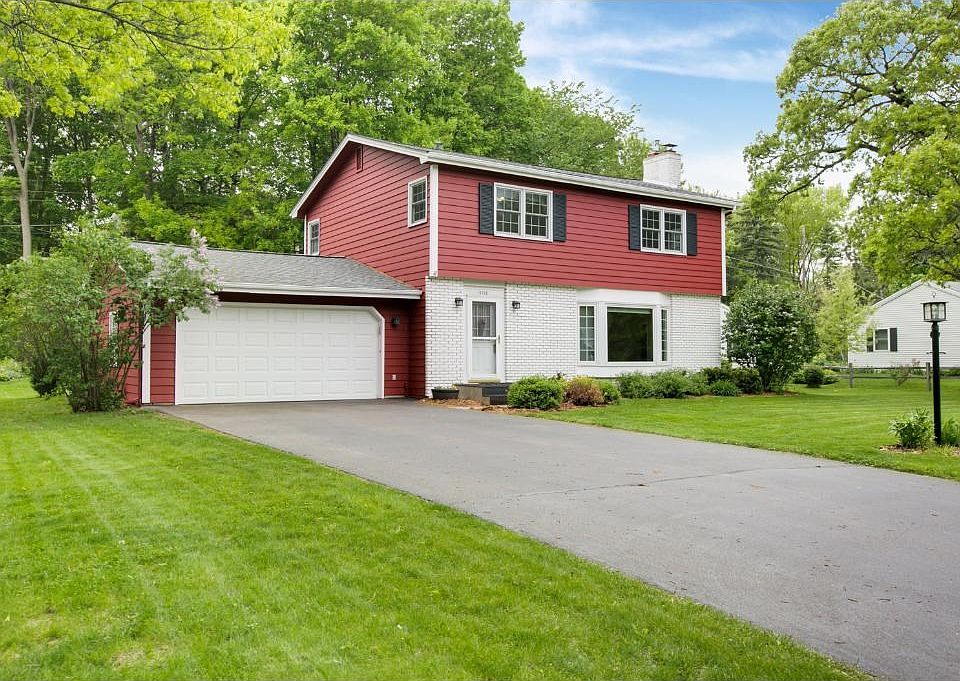 1st image of 13728 E Wellington Cres
