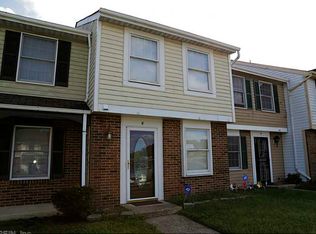6 Christine Ct, Hampton, VA 23666