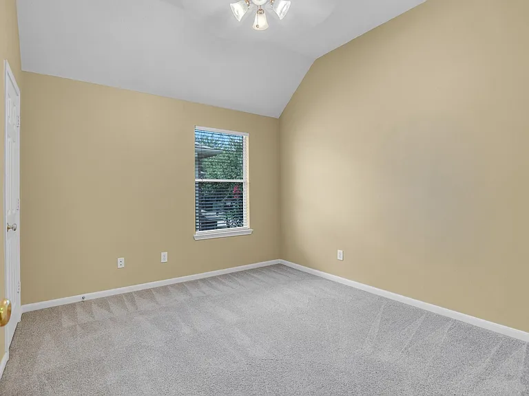 2919 Silverbit Trail Ln — Photo 33