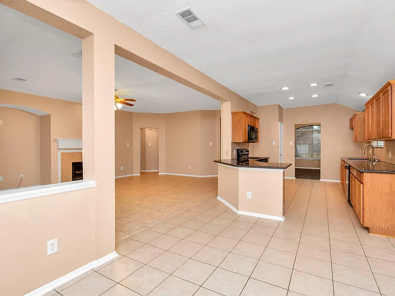 8506 Chancellorsville Ln — Photo 14