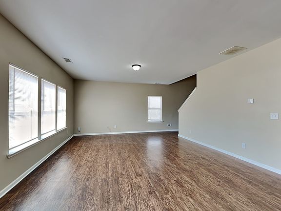 4th image of 4273 Violet Way Ct