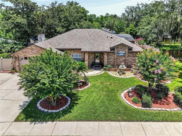 566 Rachael Ct, Oviedo, FL 32765