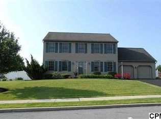 98 Lantern Ln #L-0028, Palmyra, PA 17078