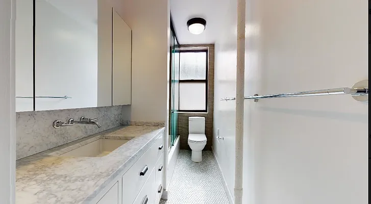 Rented by Bond New York | media 21