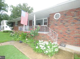 176 Salem Dr, Pennsville, NJ 08070