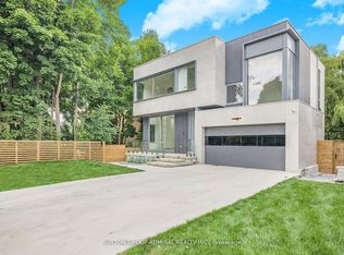 157 Old Forest Hill Rd, Toronto, ON M5N 2N7