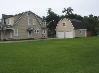 2625 Twin City Hwy, Pt Arthur, TX 77642