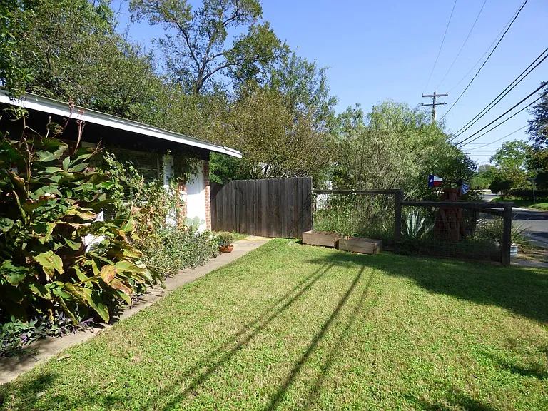 FRONT YARD
