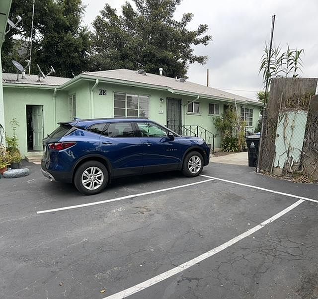 1st image of 613 W Avenue 28 #2