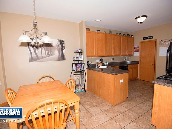 5th image of 15354 W Kenmare Cir