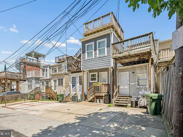 1228 Patapsco St — Photo 44
