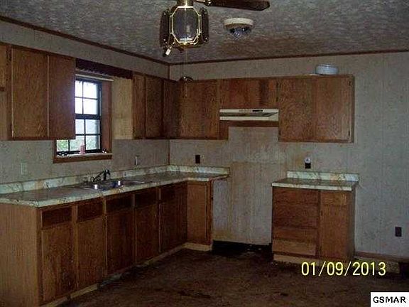 3rd image of 340 Buckingham Dr
