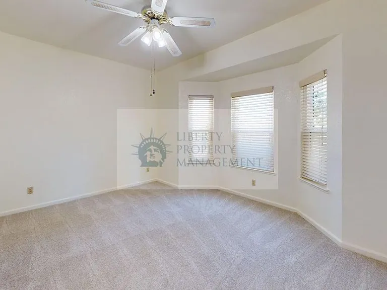 3936 Felton Way — Photo 16