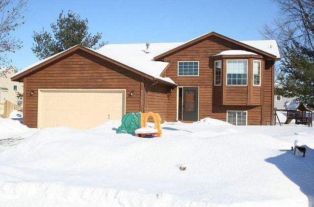 1st image of 18542 Edgewood Ct