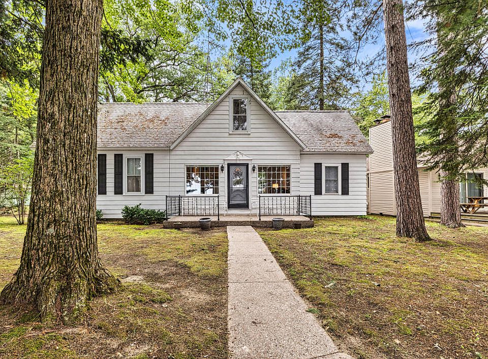 1st image of 103A Jones Ave