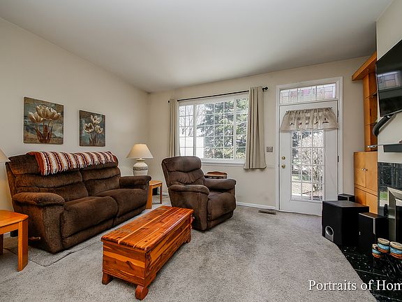 4th image of 182 Bayberry Ct #182