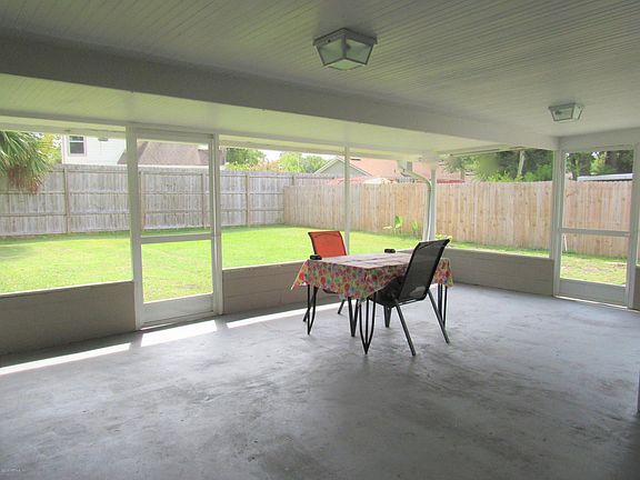 2nd image of 3315 Prather Dr