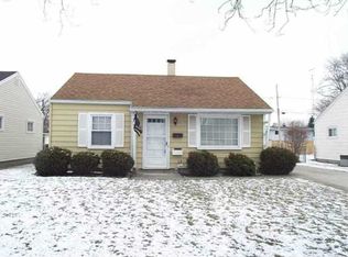 1044 Cady St, Maumee, OH 43537