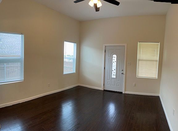 2nd image of 3112 Stonewall St #2