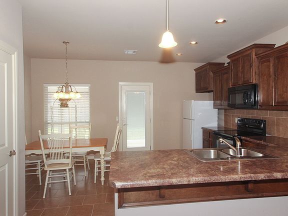 2nd image of 2428 NW 194th Ter