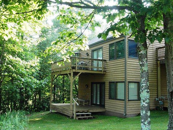 2nd image of 2475 Chippewa Trailside Condo #2475
