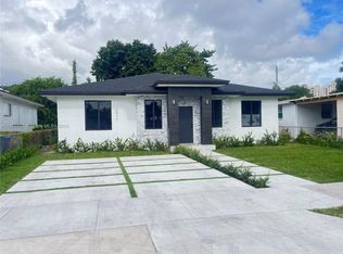2977 NW 49th St, Miami, FL 33142