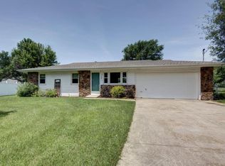 3123 W Highland Ct, Springfield, MO 65807