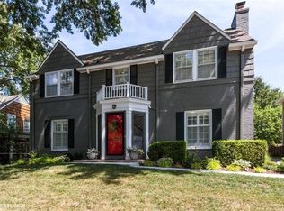 1024 Romany Rd, Kansas City, MO 64113