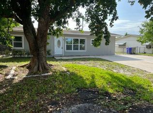 2801 NE 8th Ter, Pompano Beach, FL 33064