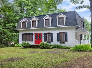 33 Chemin Des Pins Ln, L'ange Gardien, QC J8L 0E6