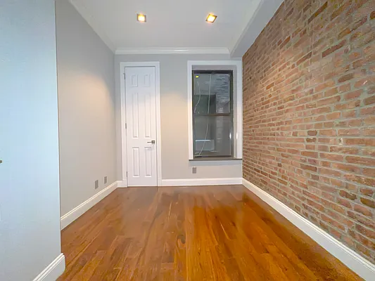 Rented by Compass | media 8