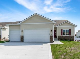1901 NE Grant St, Ankeny, IA 50021