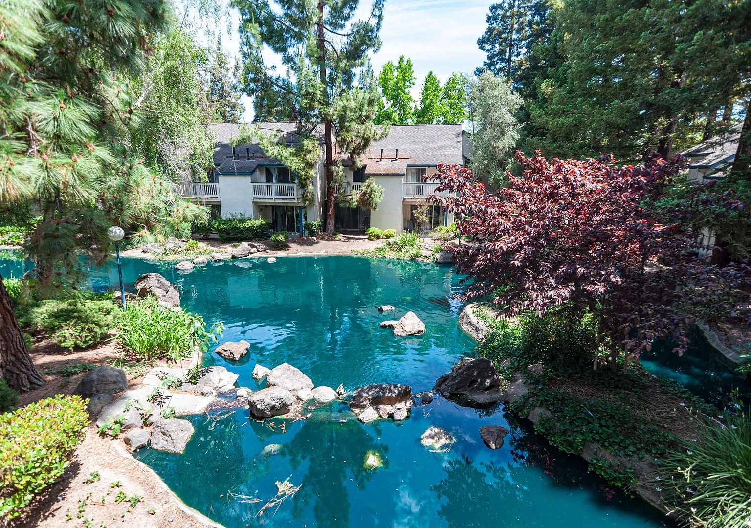 End Unit located in gated community- 1 bedroom 1 bath plus a loft, 1034 Summermist Ct, San Jose CA — Photo 1