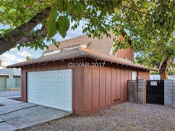 5th image of 2945 Karen Ave