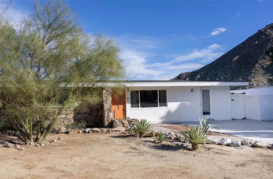 4 bed, 1400 sqft, $2,600 — Photo 4