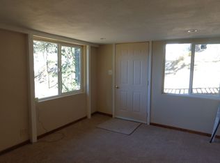 1021 Coulter Pine Rd, Crestline, CA 92325
